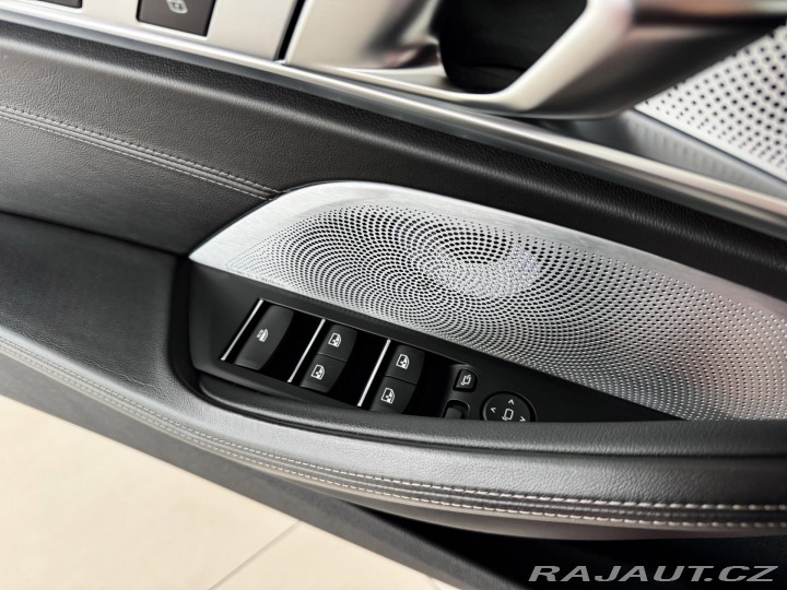 BMW M8 M850i xDrive*REZERVACE! 2019