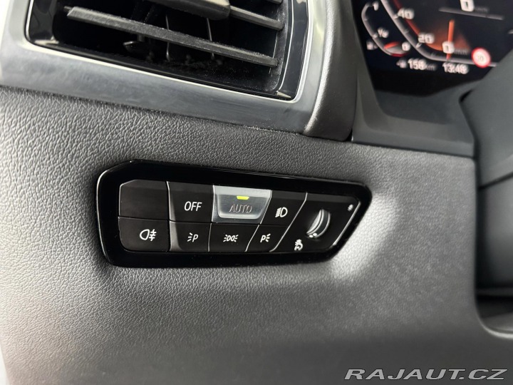 BMW 8 M850i xDrive*MaxVýbava*B& 2019