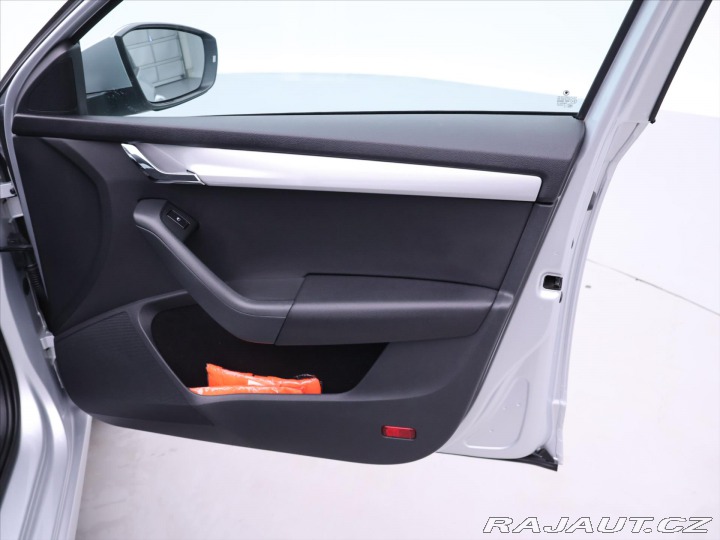 Škoda Octavia 1,6 TDI Ambition Xenon CZ 2014