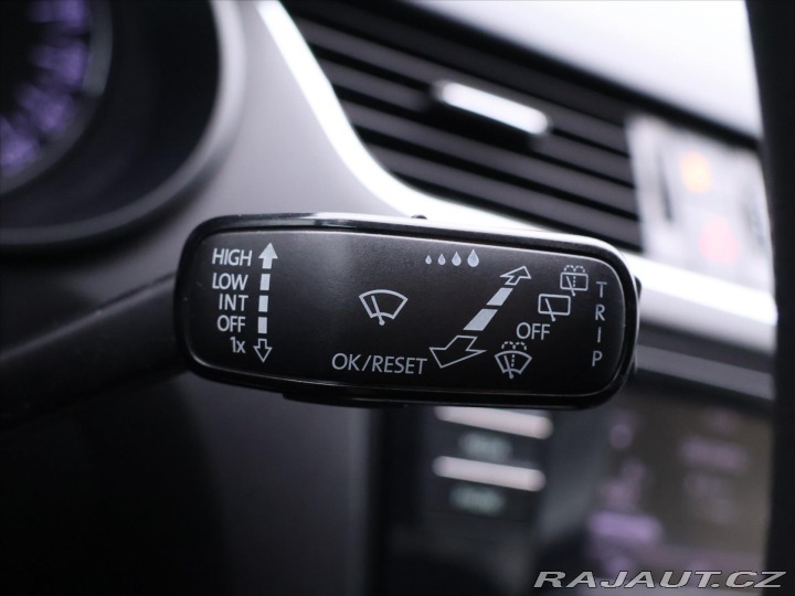 Škoda Octavia 1,6 TDI Ambition Xenon CZ 2014