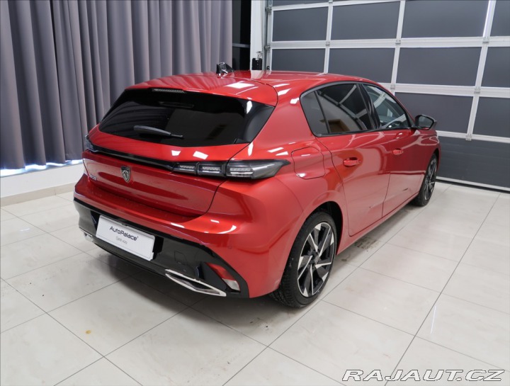 Peugeot 308 1,2 PT AT ALLURE NAVI KAM 2024