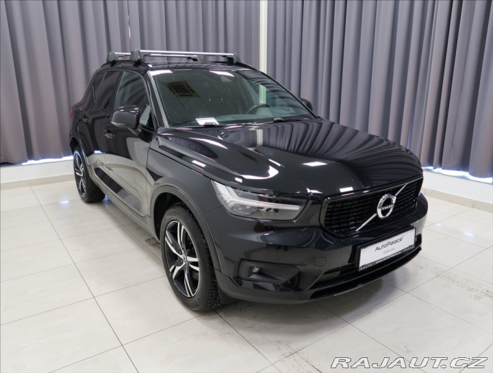 Volvo XC40 2,0 B4 AUT 2021