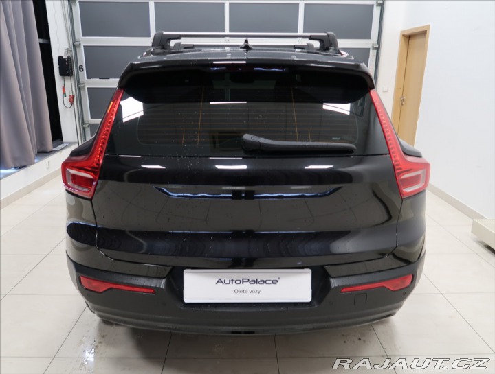 Volvo XC40 2,0 B4 AUT 2021