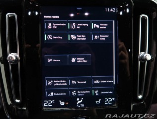 Volvo XC40 2,0 B4 AUT 2021