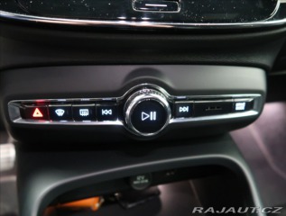 Volvo XC40 2,0 B4 AUT 2021