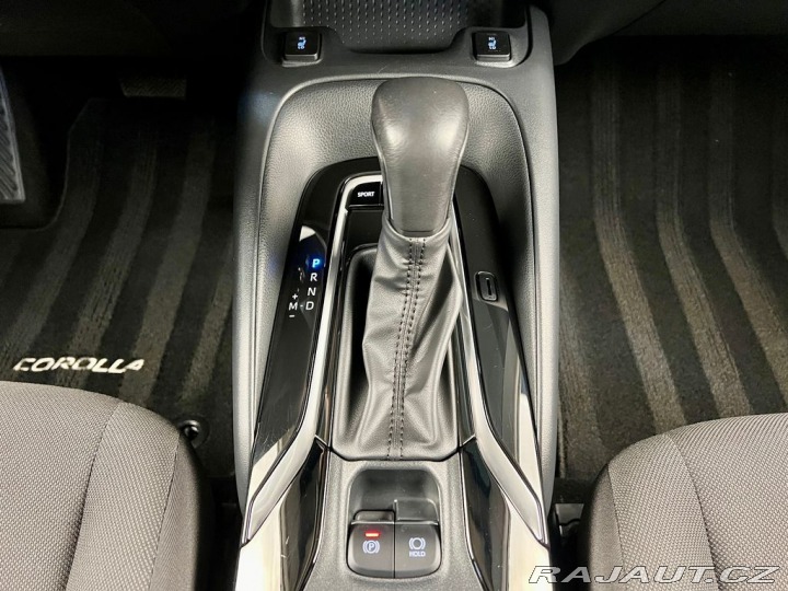 Toyota Corolla 1.5 e-CVT COMFORT, NAVIGA 2023