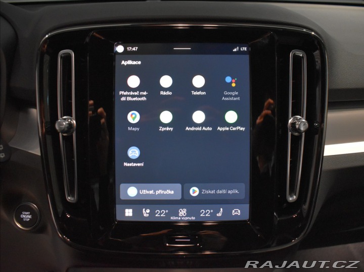 Volvo XC40 2,0 2,0 B3  Core 2025