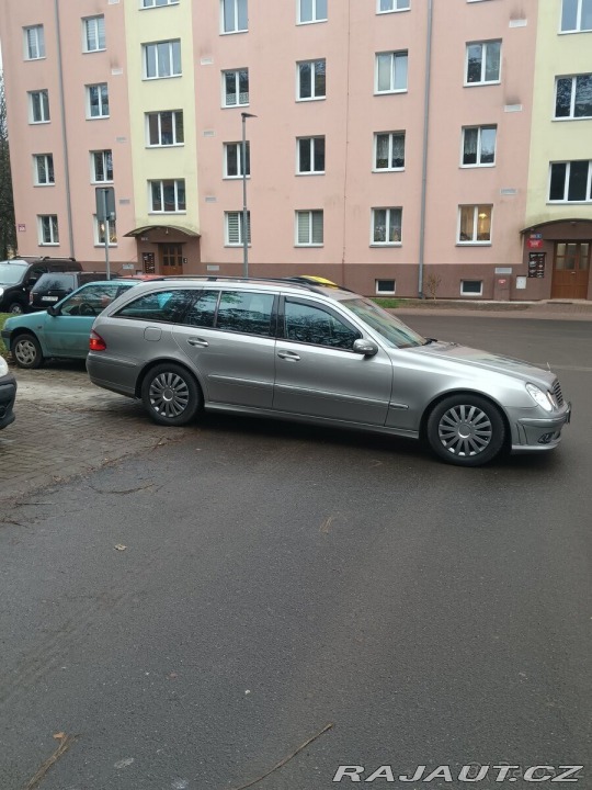 Mercedes-Benz E 2,7   e 270cdi 2003 2003