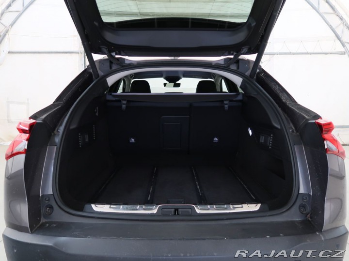 Citroën Ostatní modely C5 X 1.6PureTech,133kW,SHINE,A 1800