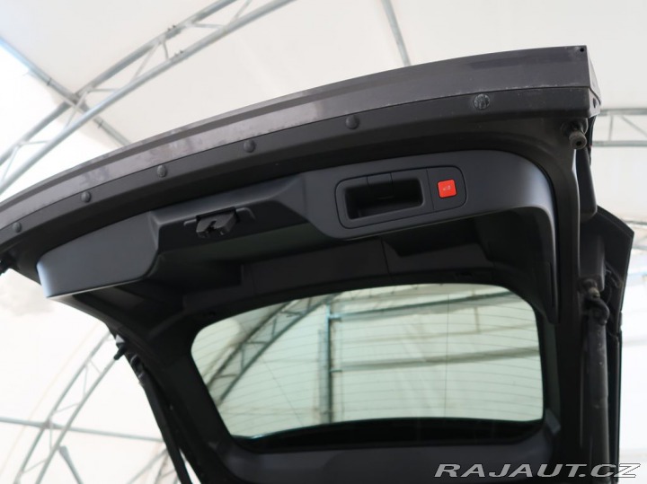 Citroën Ostatní modely C5 X 1.6PureTech,133kW,SHINE,A 1800