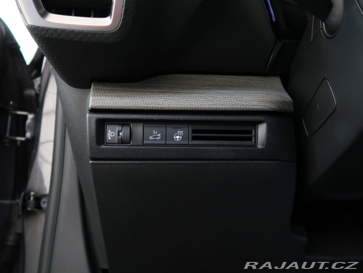 Citroën Ostatní modely C5 X 1.6PureTech,133kW,SHINE,A 1800