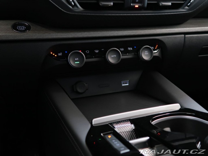 Citroën Ostatní modely C5 X 1.6PureTech,133kW,SHINE,A 1800