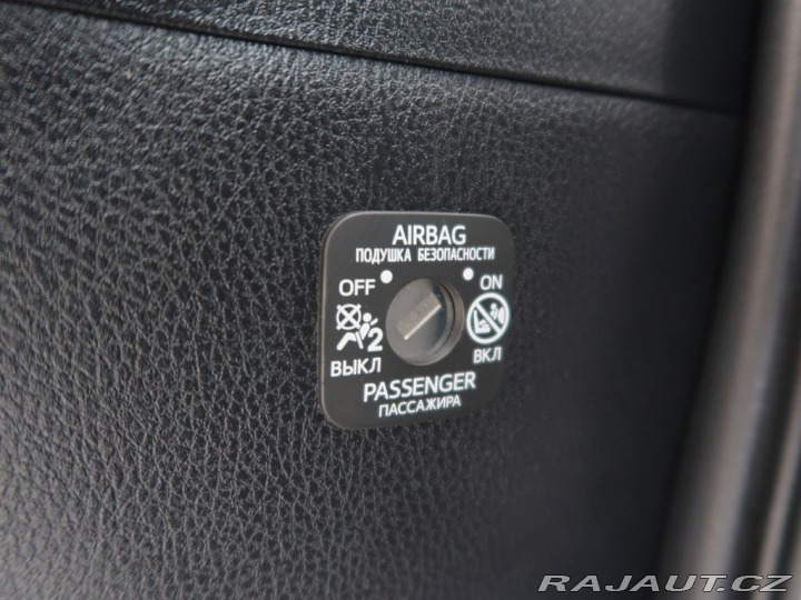 Toyota Yaris 1.5VVT-i,CZ,1Maj,Manuál,Y 2019