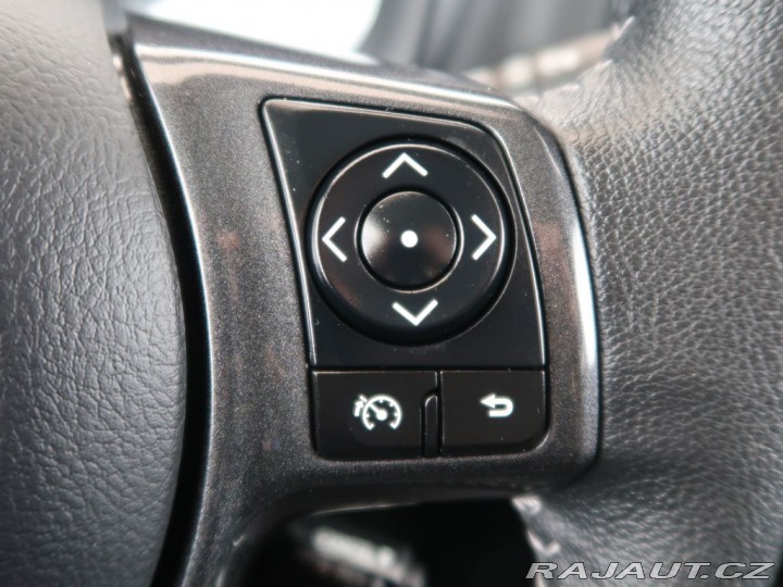 Toyota Yaris 1.5VVT-i,CZ,1Maj,Manuál,Y 2019
