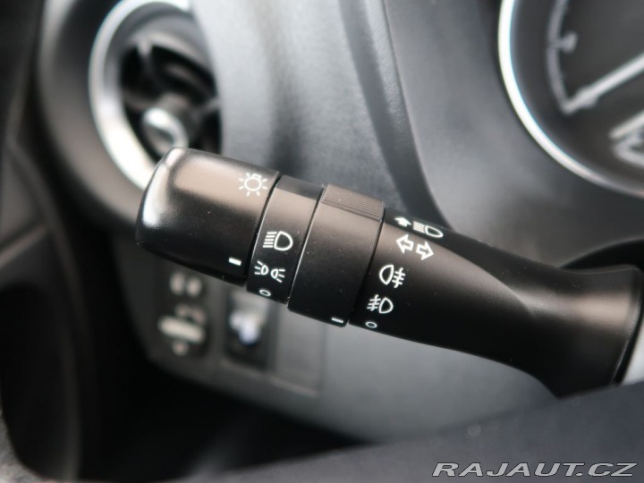 Toyota Yaris 1.5VVT-i,CZ,1Maj,Manuál,Y 2019