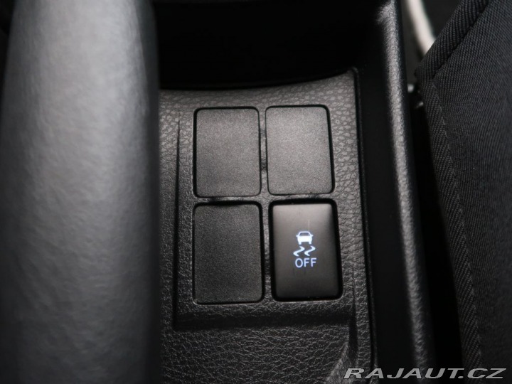 Toyota Yaris 1.5VVT-i,CZ,1Maj,Manuál,Y 2019