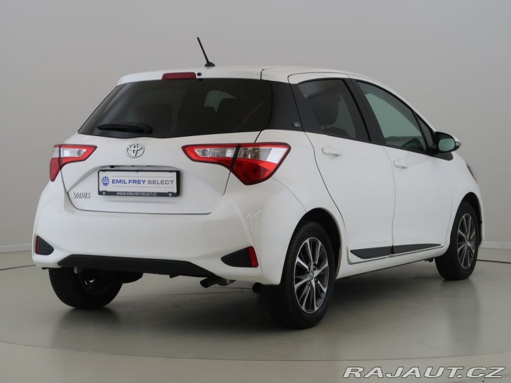 Toyota Yaris 1.5VVT-i,CZ,1Maj,Manuál,Y 2019