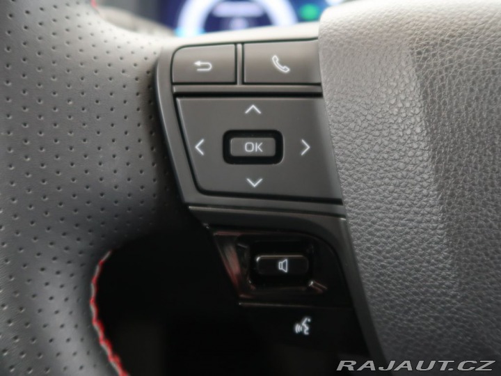 Toyota C-HR 2.0Hybrid,4x4,1Maj,CZ,GR 2024