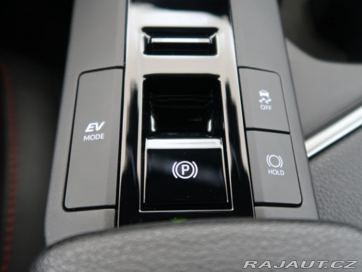 Toyota C-HR 2.0Hybrid,1Maj,CZ,4x4,GR 2024