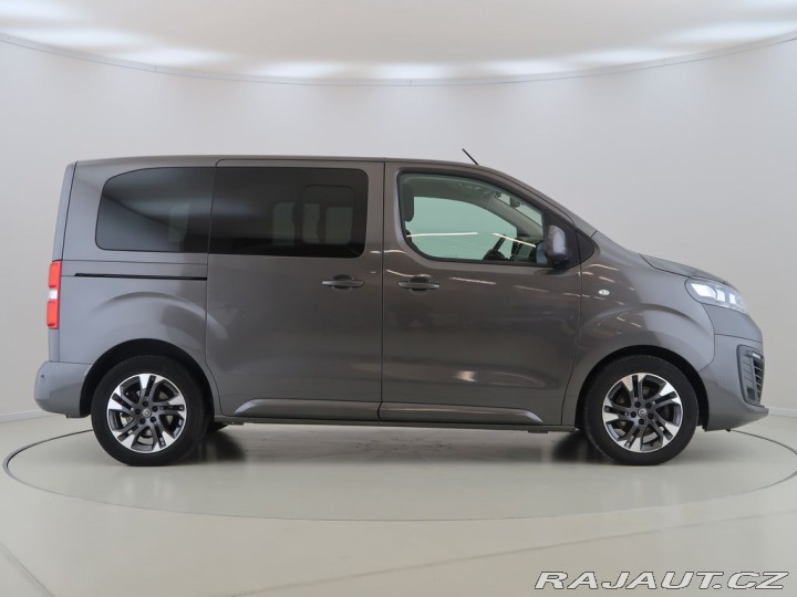 Opel Zafira Life,1.5CDTi,Manuál,L1,8M 2021