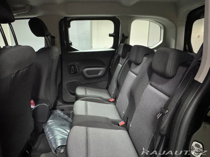 Toyota ProAce City Verso 1.5, D, AT, Business, Sho 2026