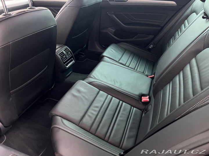 Volkswagen Passat R-line  110kW DSG Tažné 2022