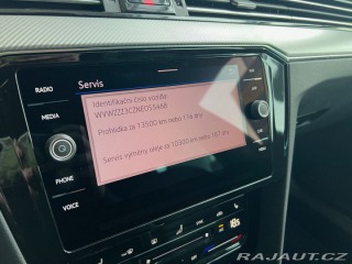 Volkswagen Passat R-line  110kW DSG Tažné 2022