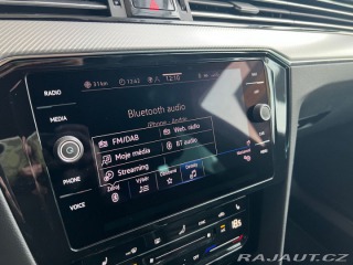 Volkswagen Passat R-line  110kW DSG Tažné 2022