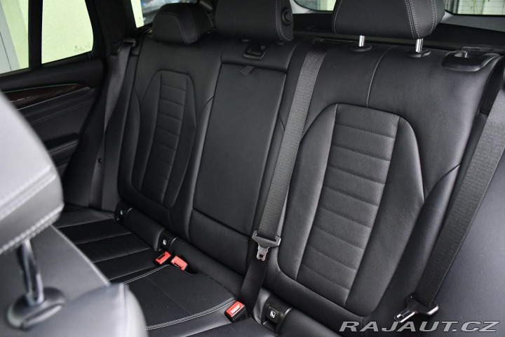 BMW X3 30d M-SPORT HUD 2021