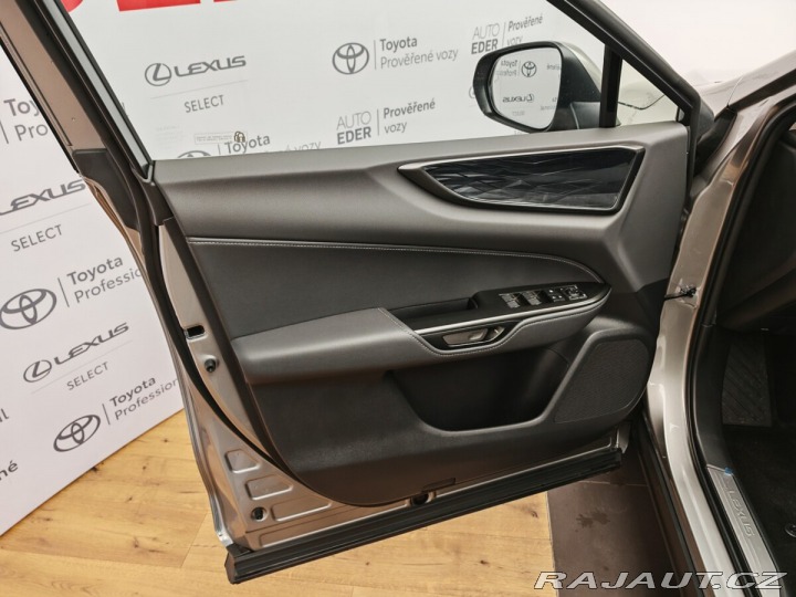 Lexus Ostatní modely NX 450h plus 450h+ Executive TOP 2025