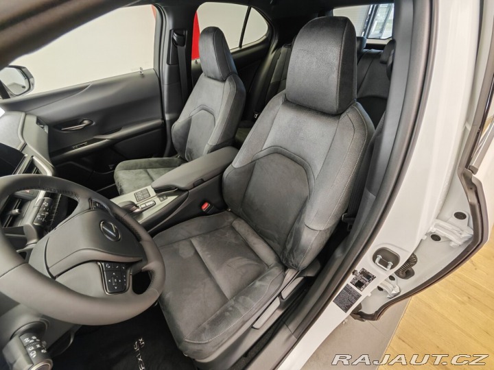 Lexus Ostatní modely UX 300h Business TECH 2024