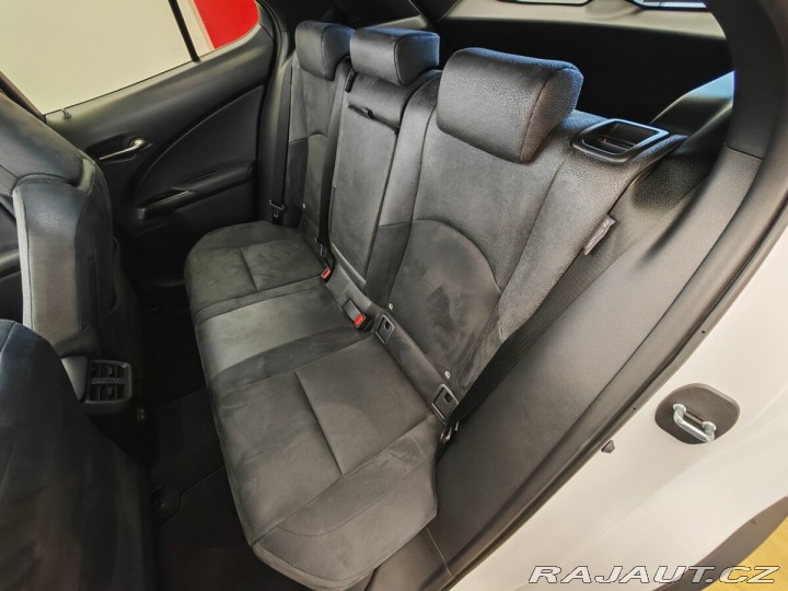 Lexus Ostatní modely UX 300h Business TECH 2024