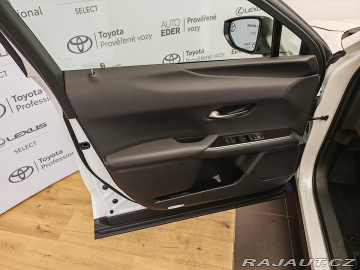 Lexus Ostatní modely UX 300h Business TECH 2025