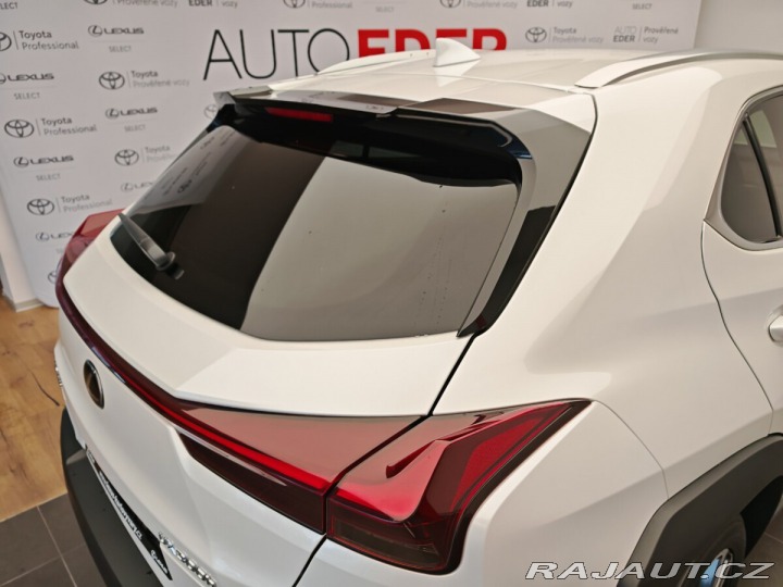 Lexus Ostatní modely UX 300h Business TECH 2025