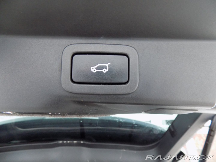 Land Rover Range Rover Sport 3.0TDV6/HSE/AWD/1.maj.ČR/ 2016