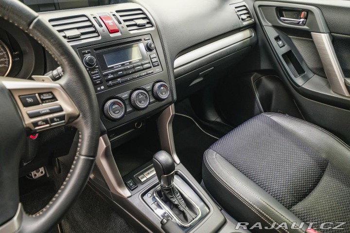 Subaru Forester XT 2.0i 177 kW CVT Comfor 2015