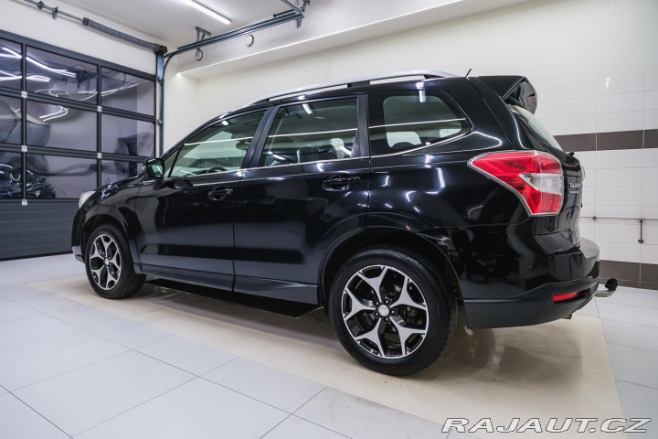Subaru Forester XT 2.0i 177 kW CVT Comfor 2015