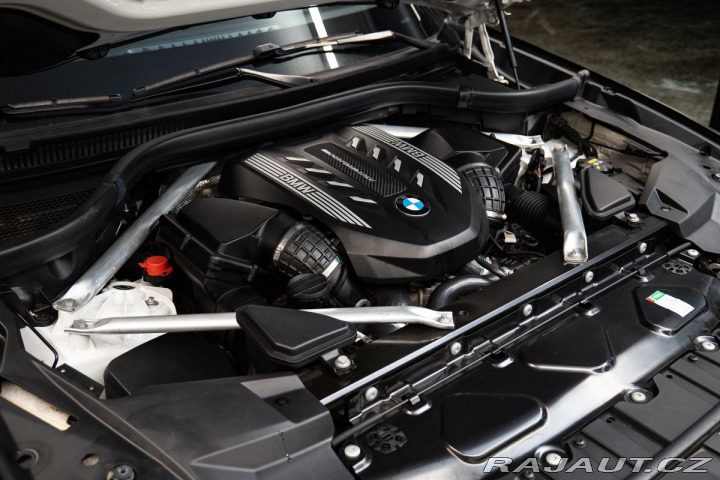 BMW X5 M50i xDrive HarmanKardon/ 1800