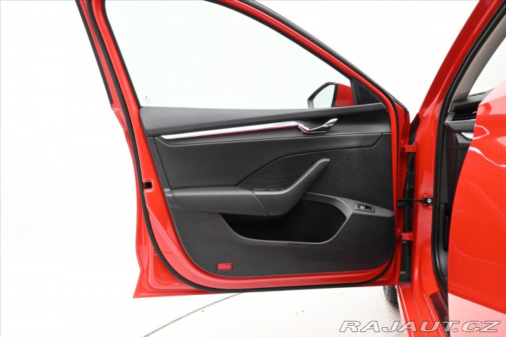 Škoda Octavia 1,4 iV TSI 110 kW DSG Zár 2021