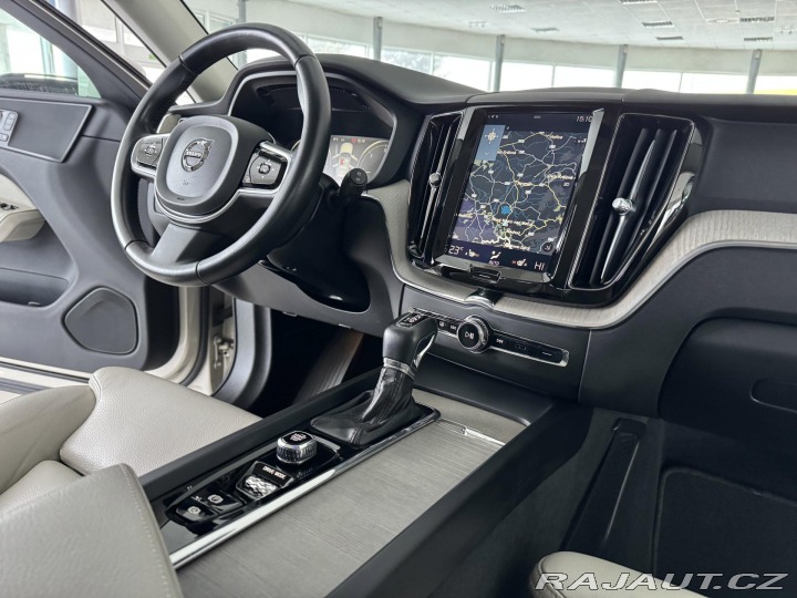 Volvo XC60 D4 AWD*Inscription*REZERV 2018