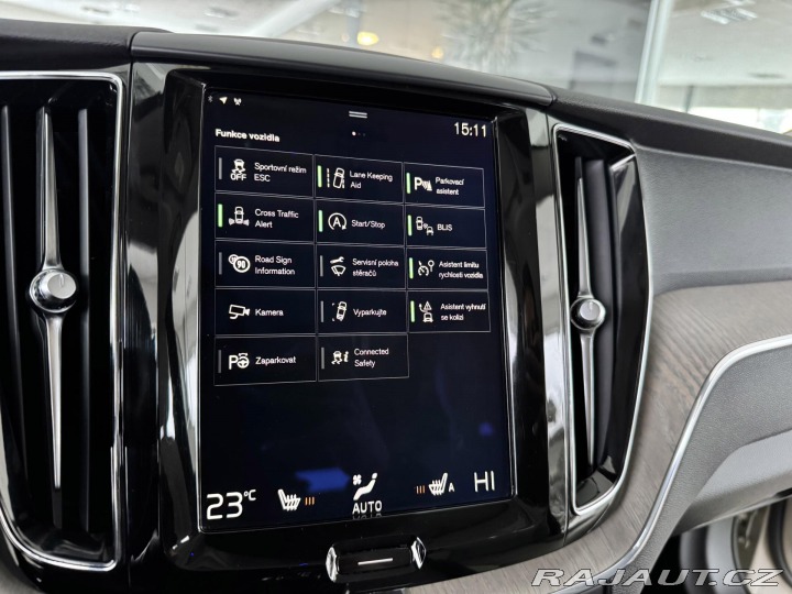 Volvo XC60 D4 AWD*Inscription*REZERV 2018