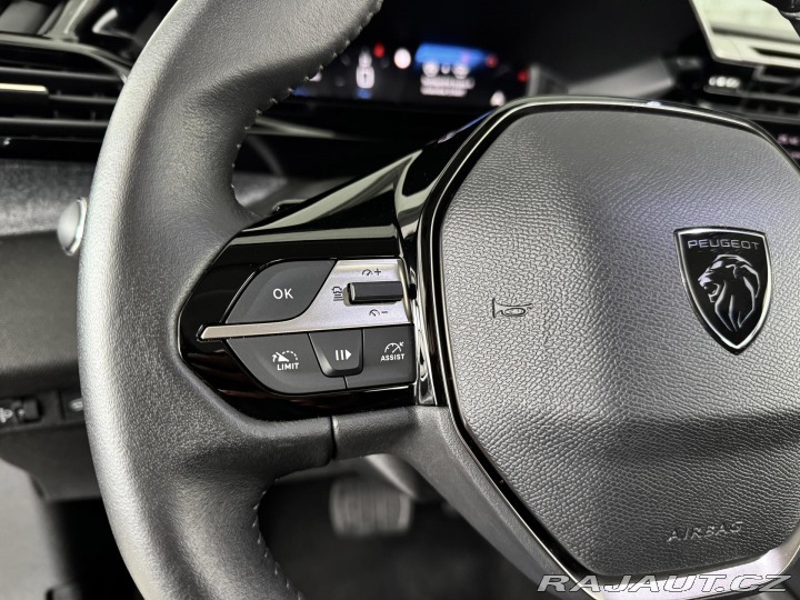 Peugeot 408 1,2PT AT8*ALLURE*360kamer 2024