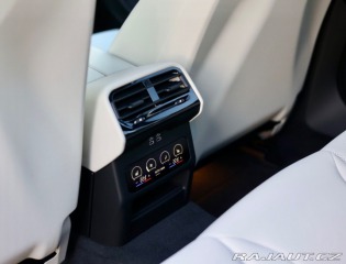 BMW 5 Touring  550e xDrive  | ť 2025