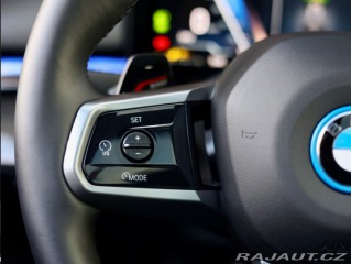 BMW 5 Touring  550e xDrive  | ť 2025