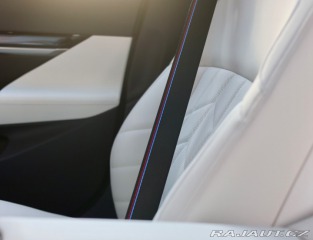 BMW 5 Touring  550e xDrive  | ť 2025