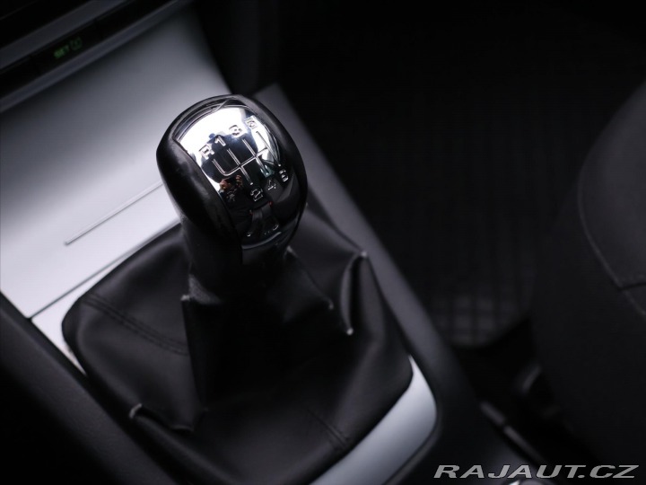 Škoda Octavia 1,4 TSI 90kW Ambiente 2010