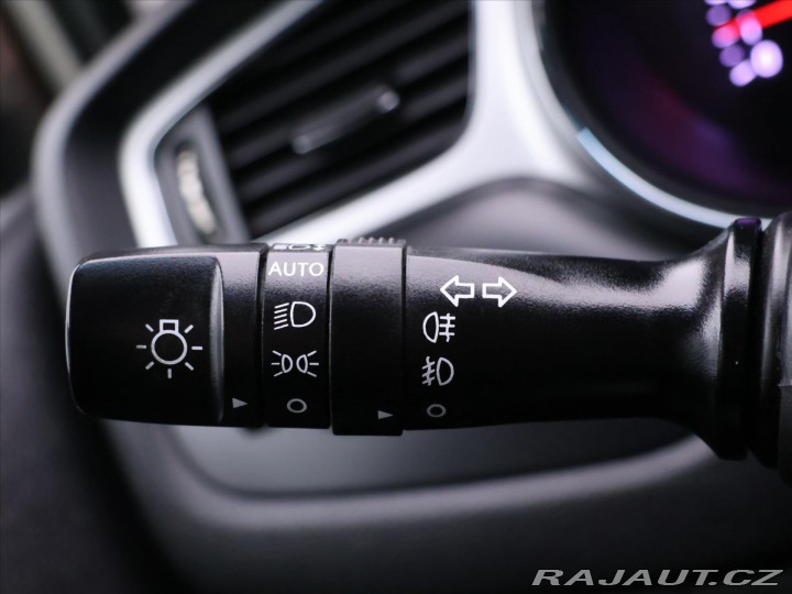 Kia Ceed 1,6 GDI 99kW Exclusive CZ 2013