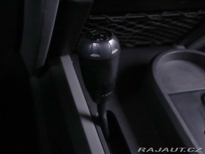 Jeep Wrangler 2,8 CRD 130kW Tažné Klima 2010