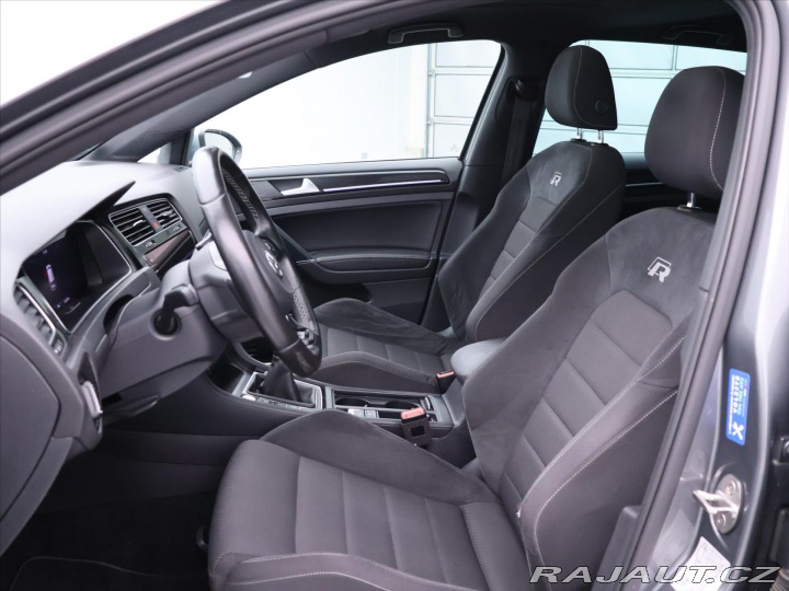 Volkswagen Golf 2,0 TSI R 228kW 4Motion V 2017