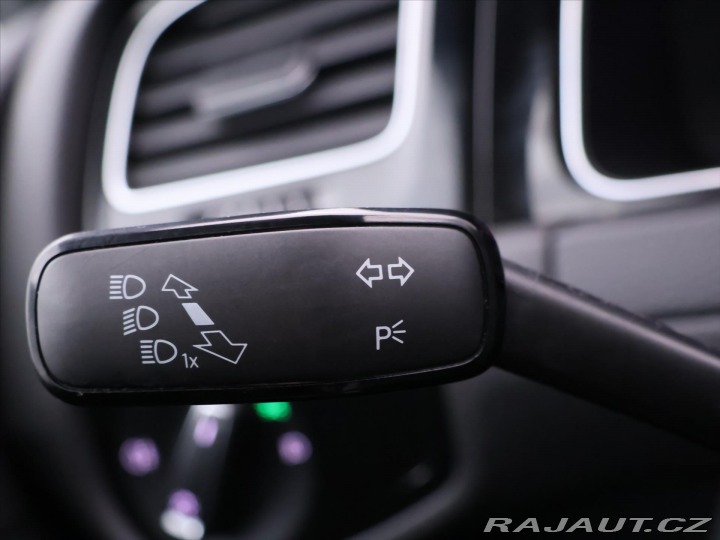 Volkswagen Golf 2,0 TSI R 228kW 4Motion V 2017